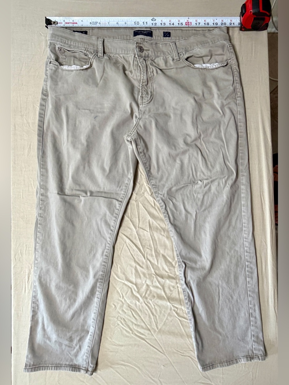 Lucky Brand Men’s Straight Beige 5-Pocket Button/Zip Pants
